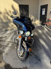 2013 Electra Glide® Ultra Limited thumb 2