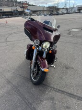 2015 Electra Glide® Ultra Classic™ thumb 2