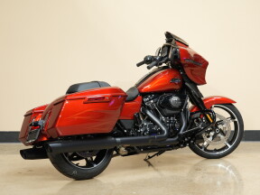 FLHX 2025 Street Glide® thumb 3
