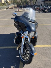 2019 Harley-Davidson® Ultra Limited thumb 2
