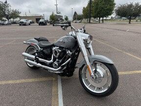 2025 Harley-Davidson® Fat Boy® thumb 3