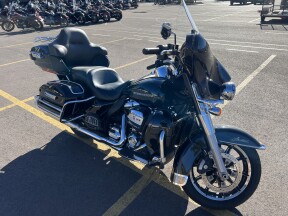 2019 Harley-Davidson® Ultra Limited thumb 3