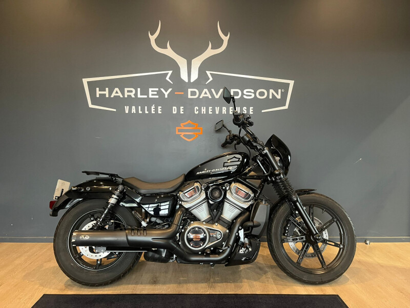 RH975 2022 Nightster™