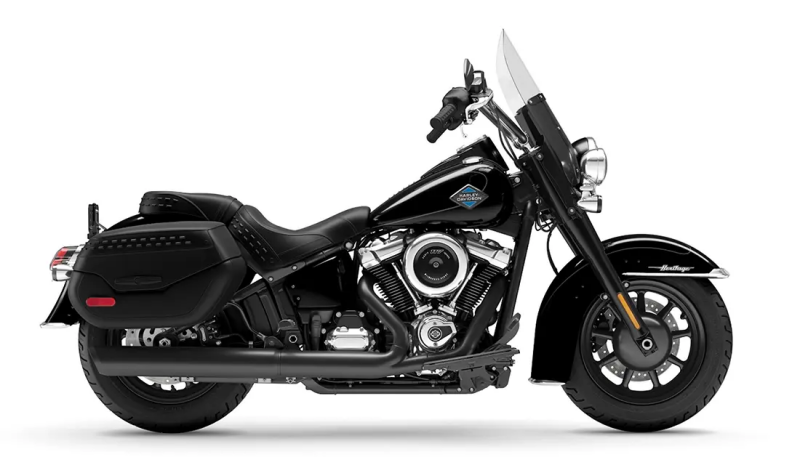 2026 Harley-Davidson® Heritage Classic Vivid Black - Black w/Cast Wheels