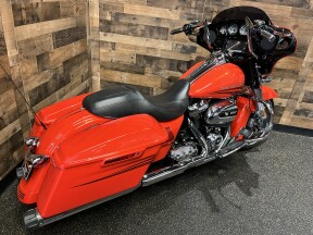 2017 Harley-Davidson® Street Glide® Special Custom Colour Laguna Orange FLHXS thumb 2