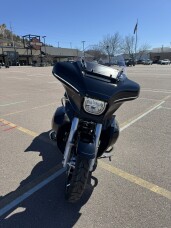 2025 Harley-Davidson® Street Glide® Ultra thumb 2