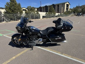 2025 Harley-Davidson® Street Glide® Ultra thumb 0