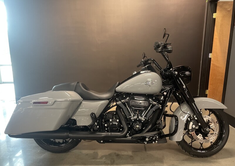 2025 Harley-Davidson® Road King® Special Billiard Gray