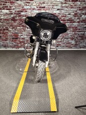 Harley-Davidson® Street Glide® Special 2015 FLHXS BLACK W/ PINSTRIPE thumb 0