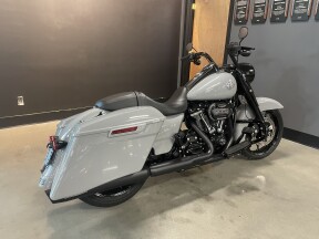 2025 Harley-Davidson® Road King® Special Billiard Gray thumb 2