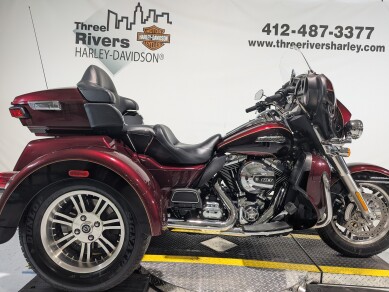 2014 Harley-Davidson® Tri Glide® Ultra Two-Tone Mysterious Red Sunglo/Blackened Cayenne Sunglo