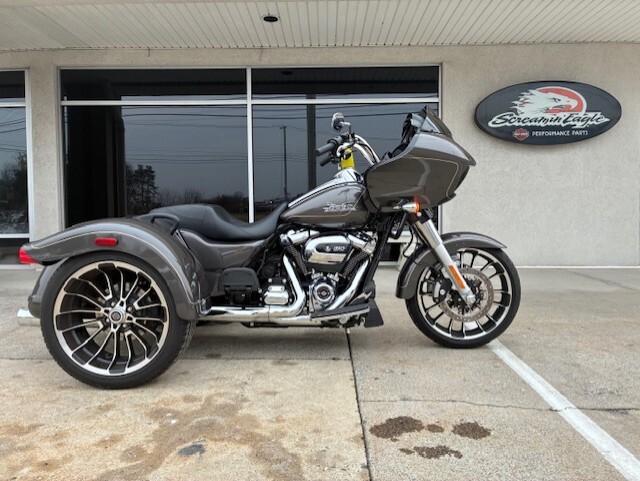 2023 Harley-Davidson® Road Glide® 3 FLTRT Gray Haze | Schaeffer's