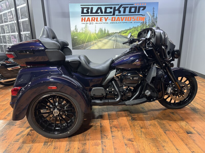 2025 Harley-Davidson® Tri Glide® Ultra MYSTIC SHIFT