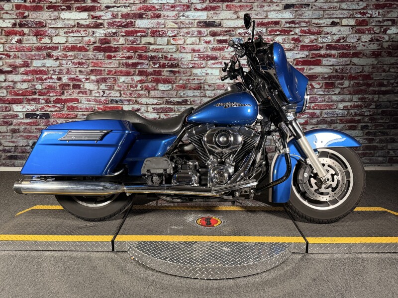 Harley-Davidson® Street Glide® 2008 FLHX