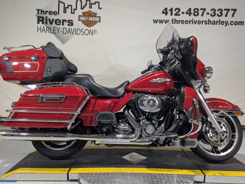 2010 Harley-Davidson® Electra Glide® Ultra Classic® Exclusive - Fire Engine Red - Firefighter