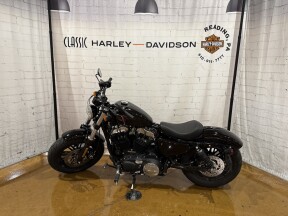 Harley-Davidson® Forty-Eight® 2022 XL 1200X 407714 Vivid Black thumb 0
