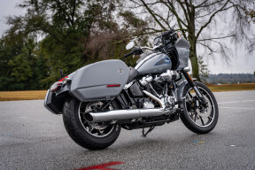 2026 Harley-Davidson® Low Rider™ ST FXLRST thumb 2