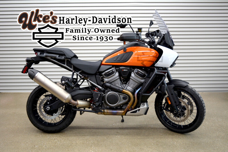 2021 Harley-Davidson® Pan America™ 1250 Special Baja Orange/Stonewashed White Pearl