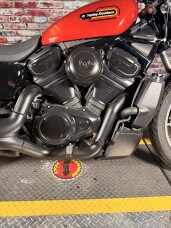 Harley-Davidson® Nightster™ Special 2025 RH975S WHISKEY FIRE thumb 3