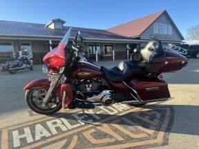 2023 Harley-Davidson® Ultra Limited Heirloom Red Fade thumb 2