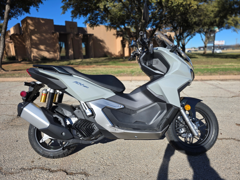 2026 Honda ADV160 