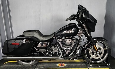 2026 Harley-Davidson® Street Glide®  FLHX  VIVID BLACK