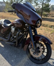 2018 Harley-Davidson® Street Glide® Special FLHXS thumb 2