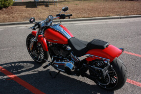 2026 Harley-Davidson® Breakout™ FXBR thumb 2