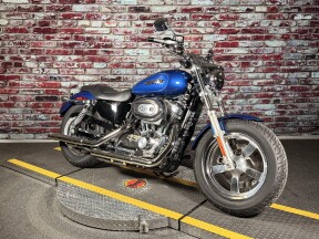Harley-Davidson® 1200 Custom 2015 XL1200C SUPERIOR BLUE W/ PINSTRIPE thumb 0