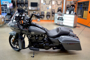 2022 Harley-Davidson® Road Glide® Special Gunship Grey - Black Finish thumb 2