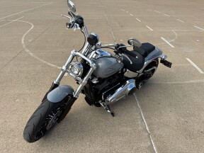 2025 Harley-Davidson® Breakout® Billiard Gray thumb 1