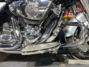 Harley-Davidson® Road Glide™ 2025 FLTRX ATLAS SLV MTLIC thumb 0