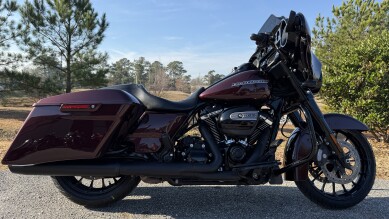 2018 Harley-Davidson Street Glide Special FLHXS