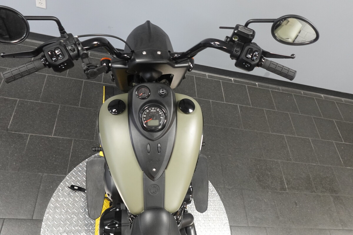 2025 Indian Motorcycle Springfield® Dark Horse® N25TJDBBAH, photo 6