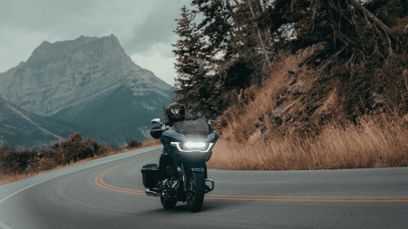 What Makes the 2025 Harley-Davidson® CVO™ Road Glide® a Favorite for Lutz Touring Riders