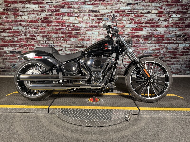 Harley-Davidson® Breakout™ 2025 FXBR MDNIGHT