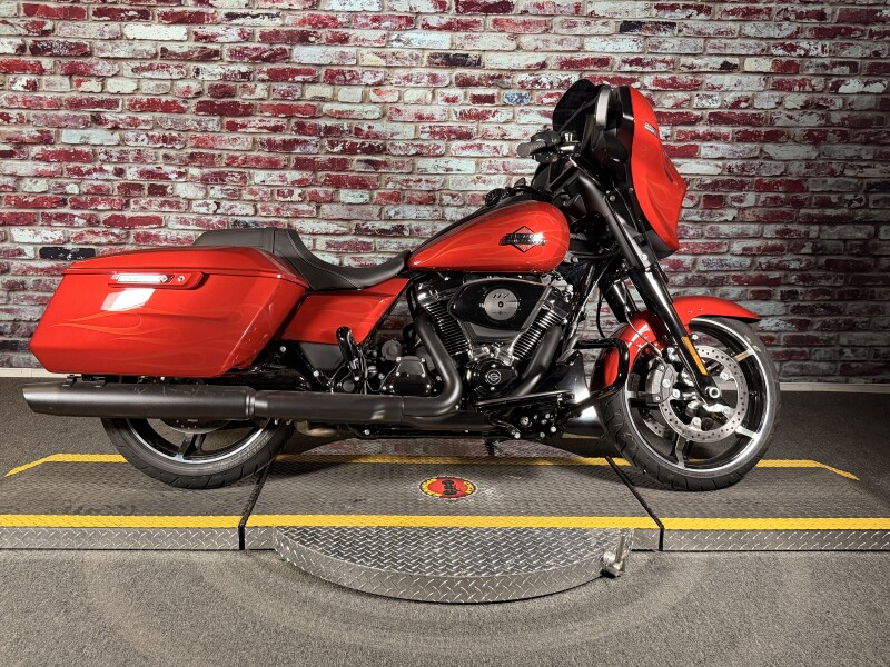 Harley-Davidson® Street Glide® 2025 FLHX