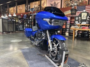 Harley-Davidson® Road Glide™ 2025 FLTRX BLUE BURST thumb 3