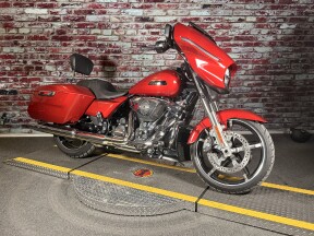 Harley-Davidson® Street Glide® 2025 FLHX thumb 0