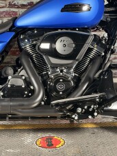 Harley-Davidson® Street Glide® 2026 FLHX AURORA BLUE DNM thumb 3
