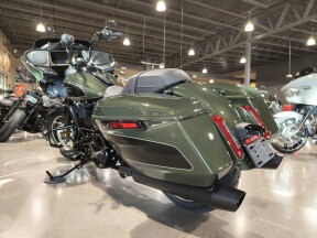 2026 Harley-Davidson® Road Glide® Olive Steel Metallic / Vivid Black - Black thumb 1
