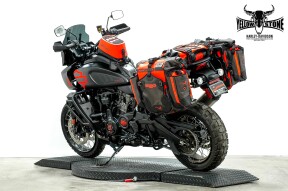 2025 Harley-Davidson® Pan America® 1250 Special Black Denim thumb 1