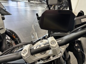 2026 BMW Motorrad R 1300 GS FREE LIFETIME POWERTRAIN WARRANTY thumb 2