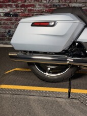 Harley-Davidson® Road Glide® 2025 FLTRX thumb 1