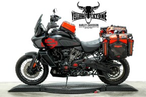 2025 Harley-Davidson® Pan America® 1250 Special Black Denim thumb 0