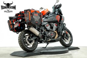 2025 Harley-Davidson® Pan America® 1250 Special Black Denim thumb 3