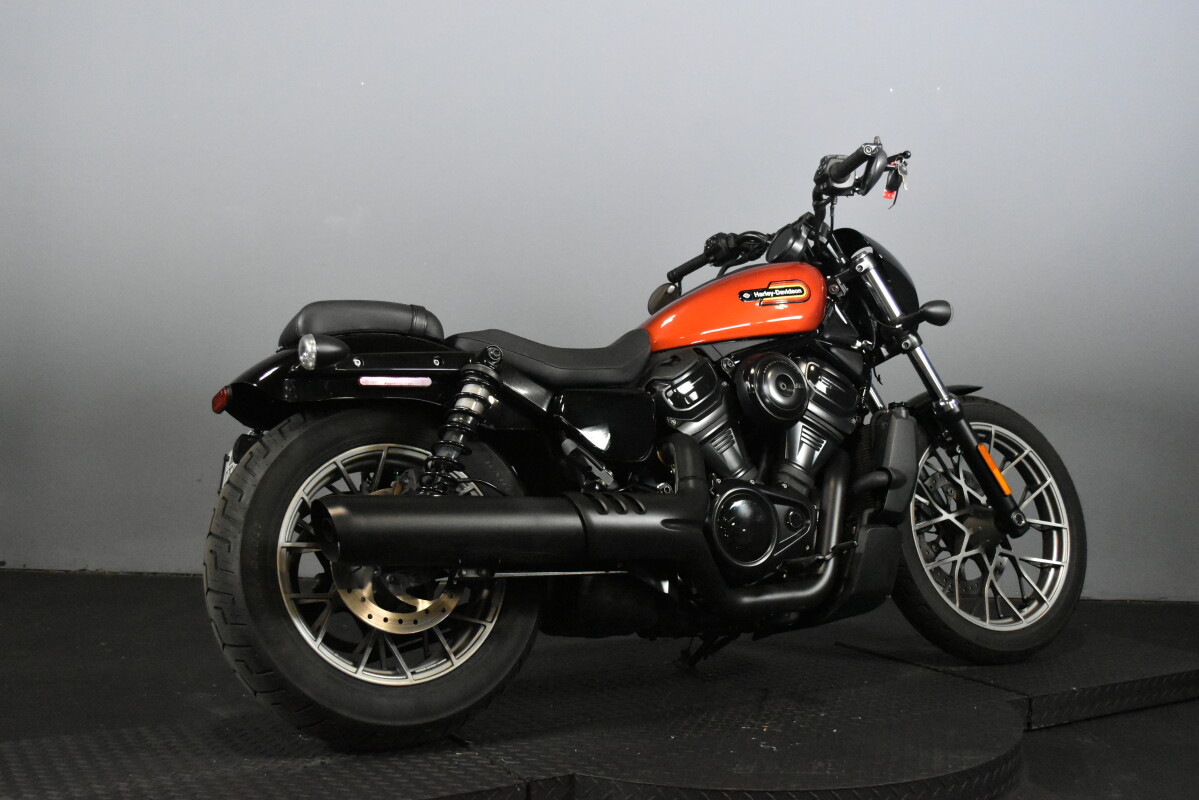 2025 Harley-Davidson® Nightster™ Special RH975S, photo 8