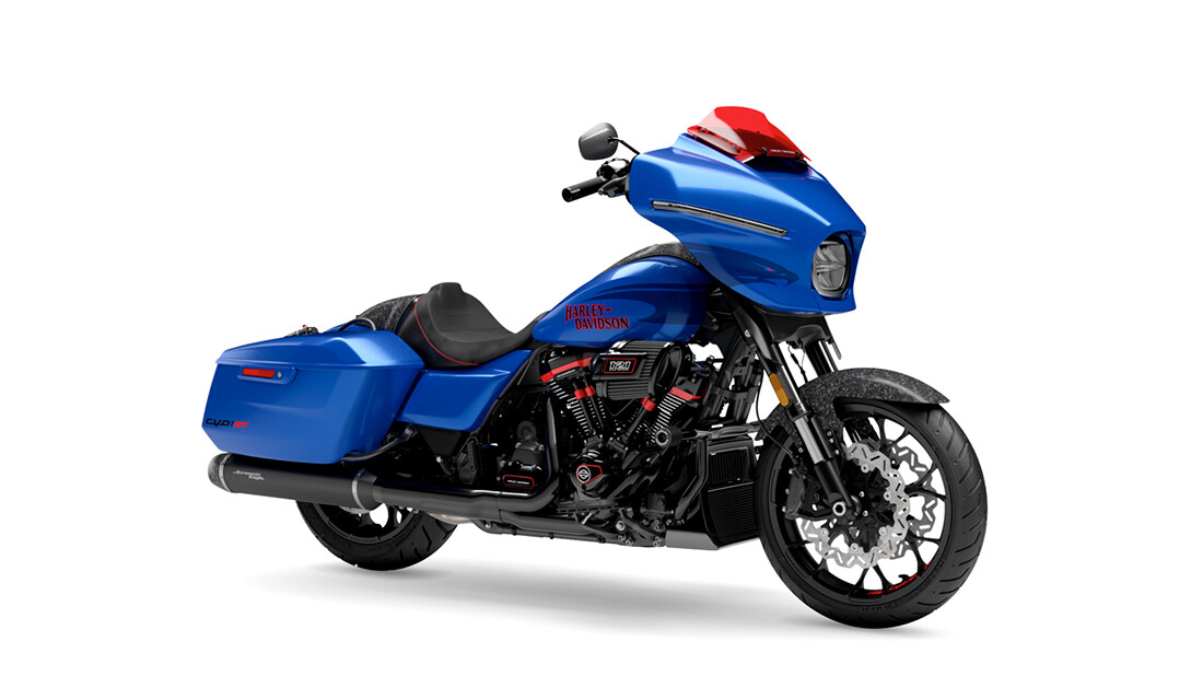 CVO™ Street Glide™ ST | Harley-Davidson® 横浜鶴見