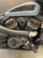 2024 Harley-Davidson® Sportster® S Sharkskin Blue thumb 1