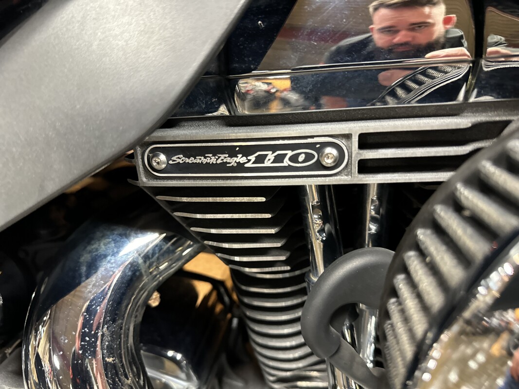 FLTRUSE 2016 CVO™ Road Glide® Ultra, photo 8